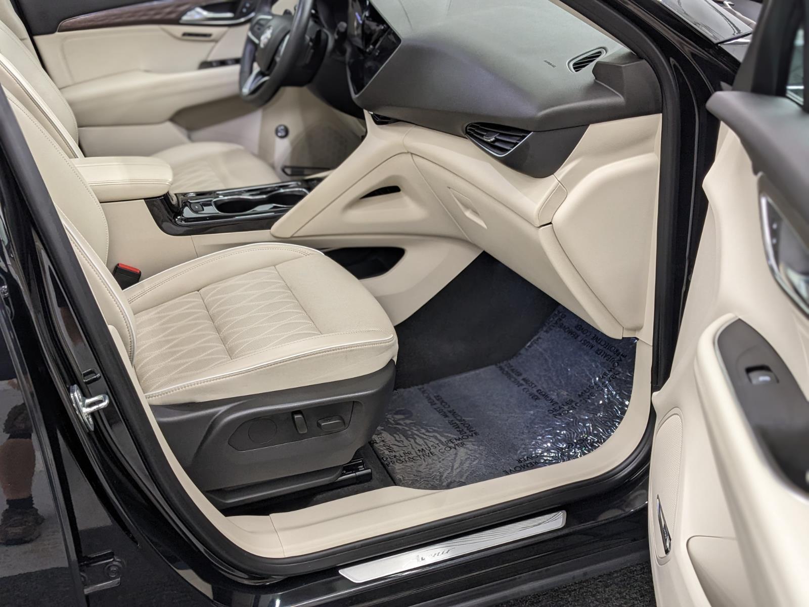 2023 Buick Envision Avenir photo 23