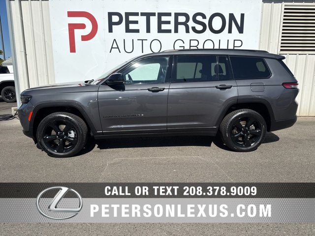 2023 Jeep Grand Cherokee Altitude photo 6