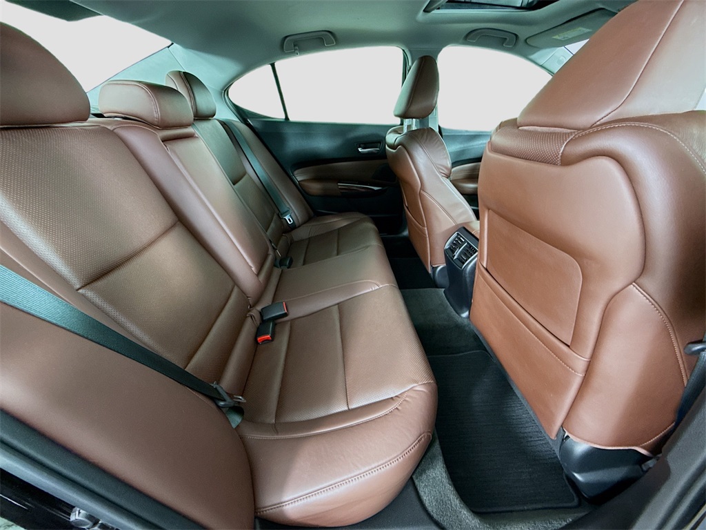 2015 Acura TLX Advance photo 27