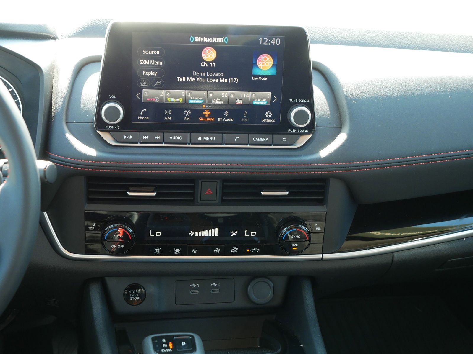 2025 Nissan Rogue SV photo 18