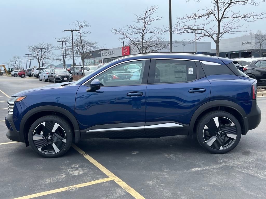 2025 Nissan Kicks SR photo 2