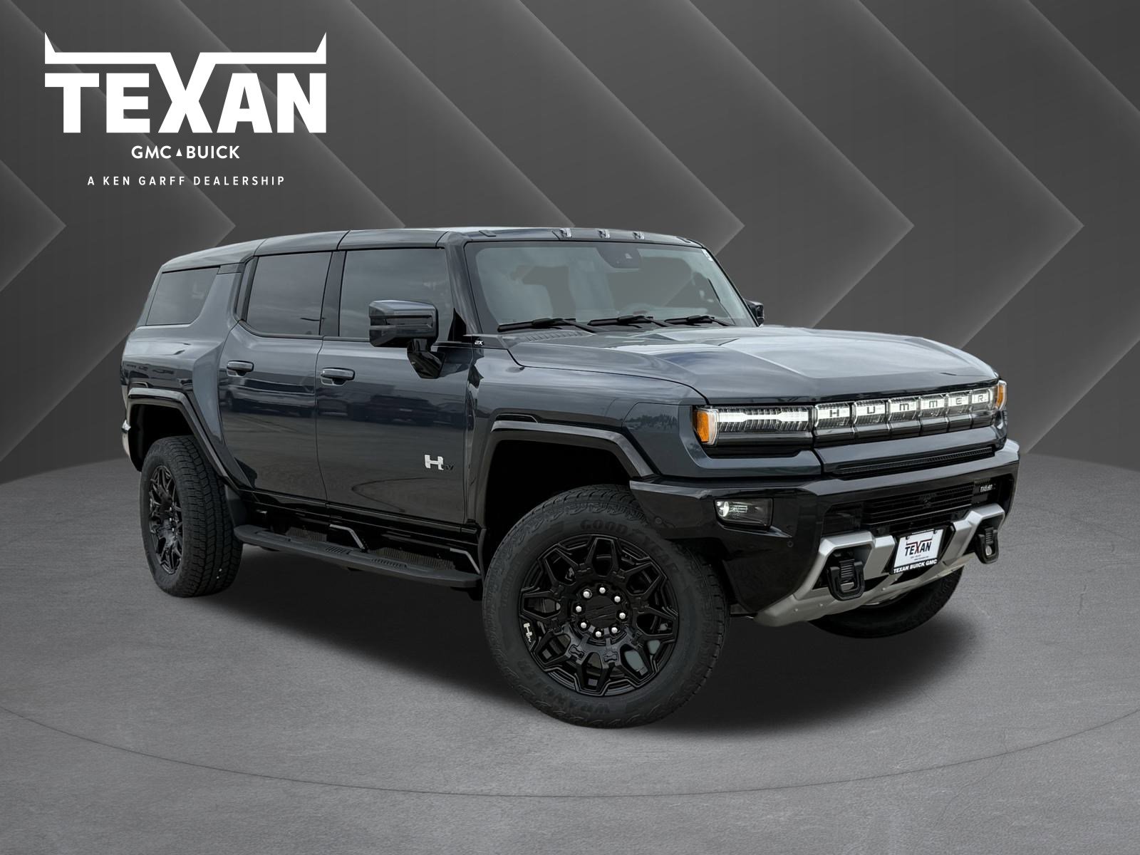 2025 GMC HUMMER EV 2X's photo