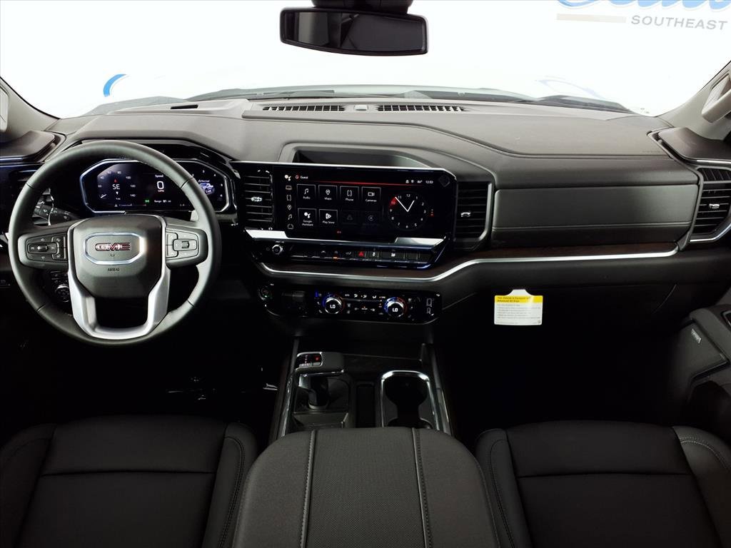 2026 Gmc Sierra 1500 SLT photo 3