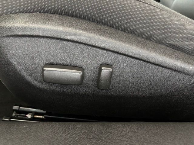 2013 Chevrolet Camaro 1LT photo 9