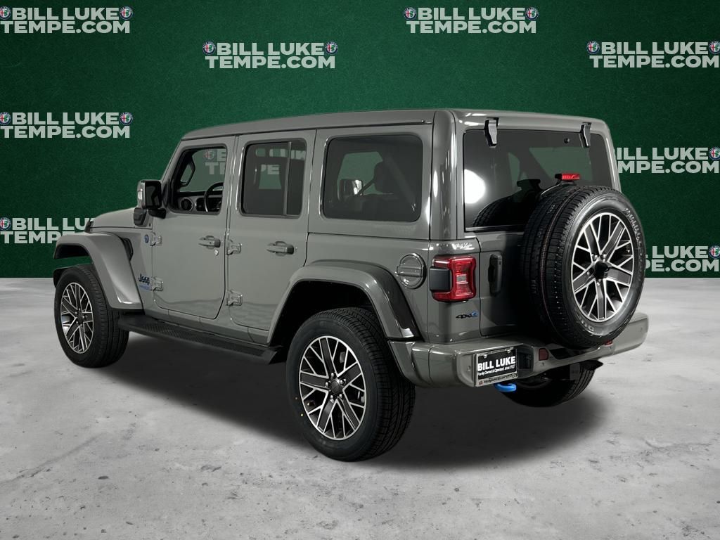 2022 Jeep Wrangler Unlimited Sahara High Altitude 4xe photo 2