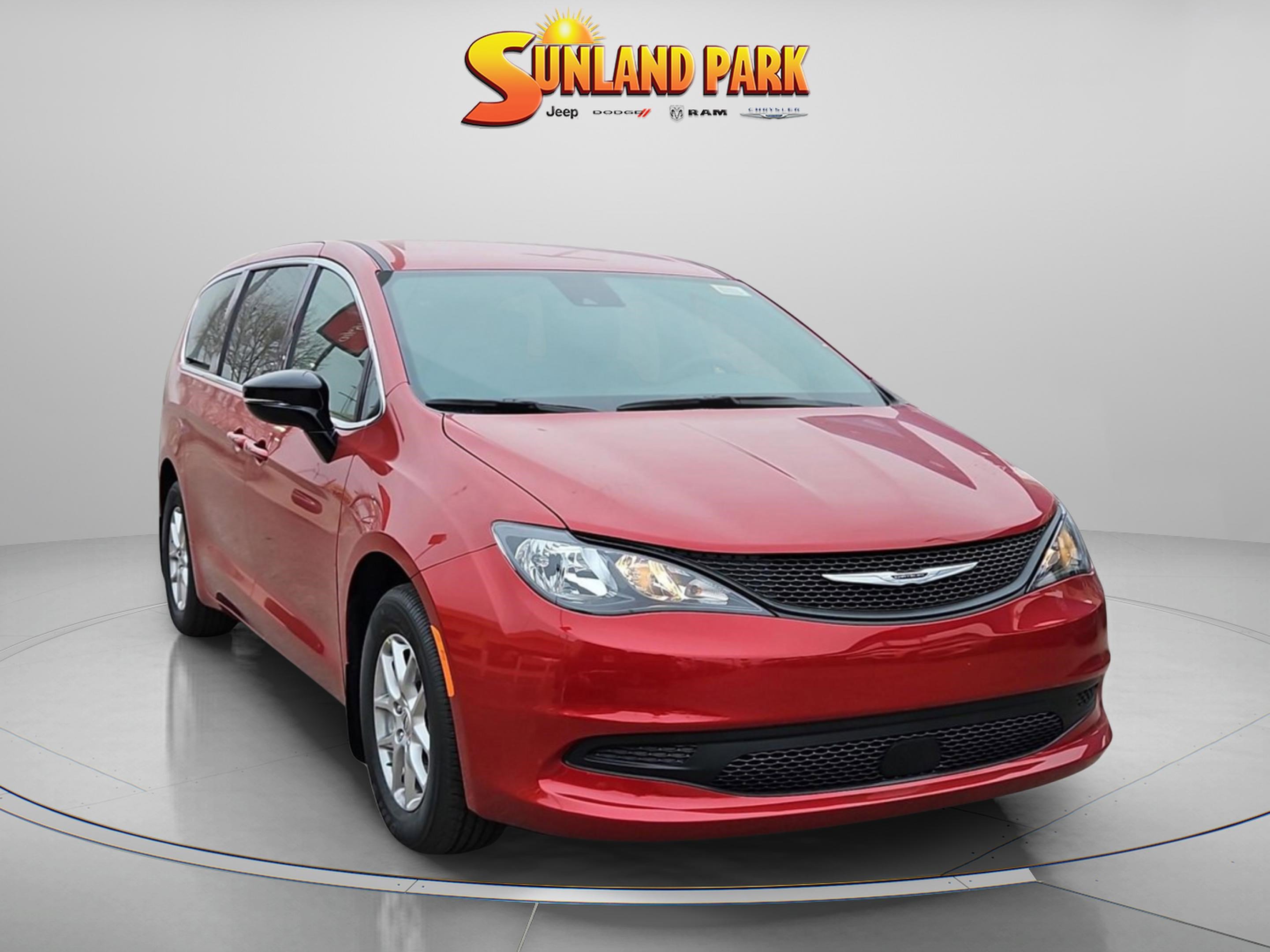 2025 Chrysler Voyager LX