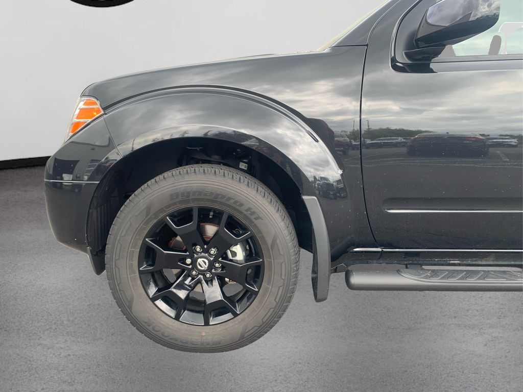 2020 Nissan Frontier SV photo 12