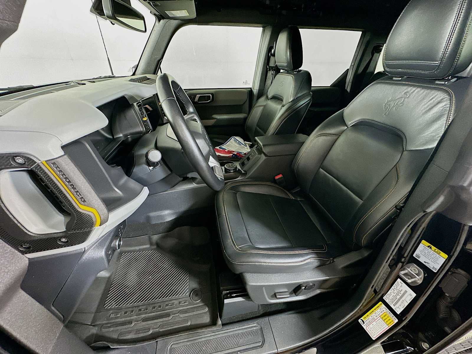 2022 Ford Bronco Badlands photo 15