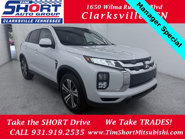 2025 Mitsubishi Outlander Sport ES's photo