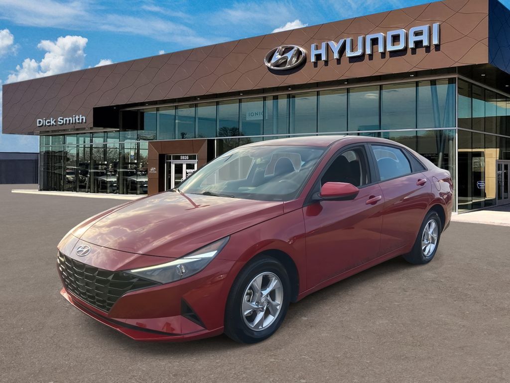 2023 Hyundai Elantra SE photo 3