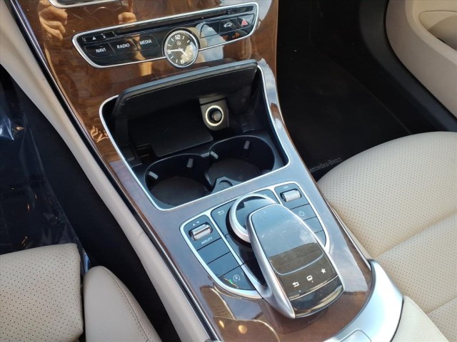 2015 Mercedes Benz C 300 photo 9