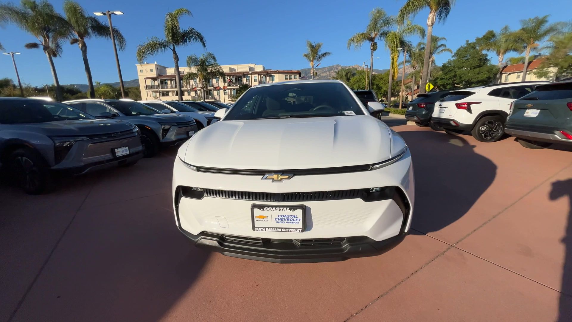 2026 Chevrolet Equinox EV 1LT photo 3