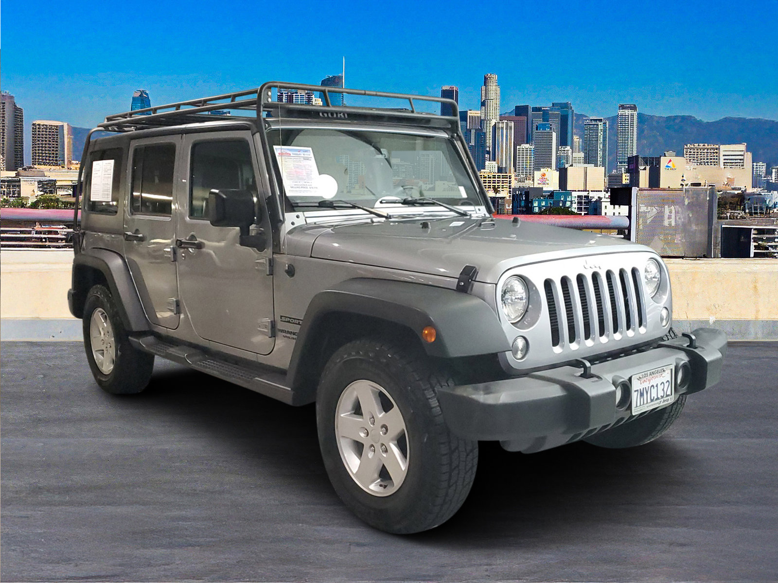 2015 Jeep Wrangler Unlimited Sport photo 2