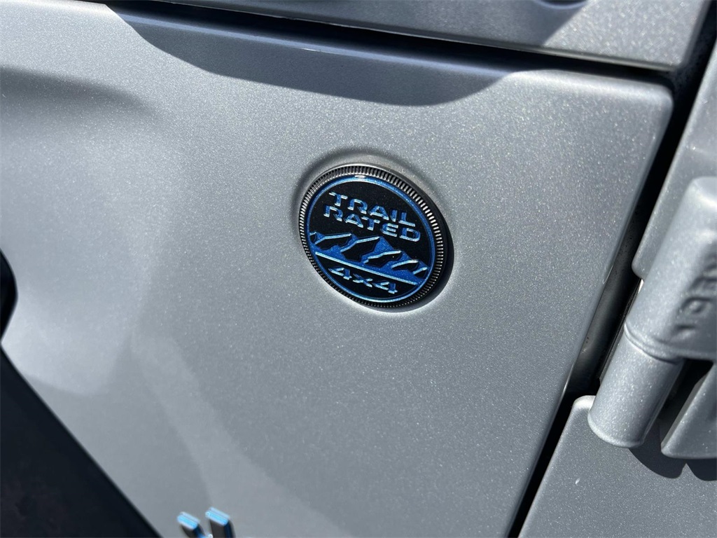 2023 Jeep Wrangler Base 4xe Willys photo 16