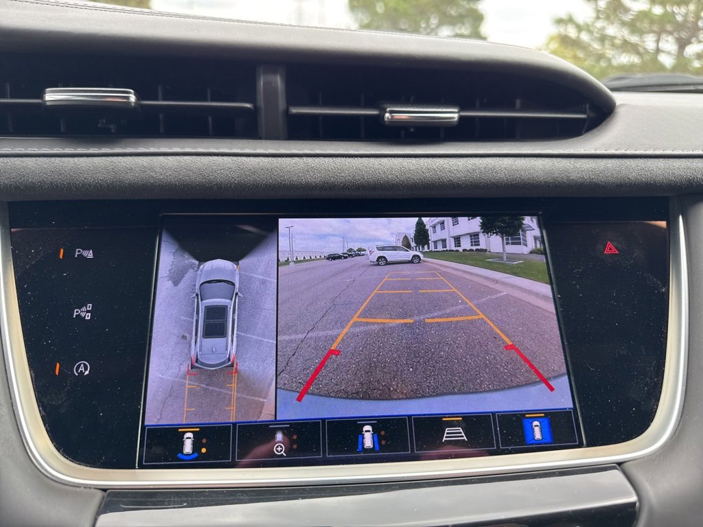 2023 Cadillac XT5 Platinum Sport photo 9
