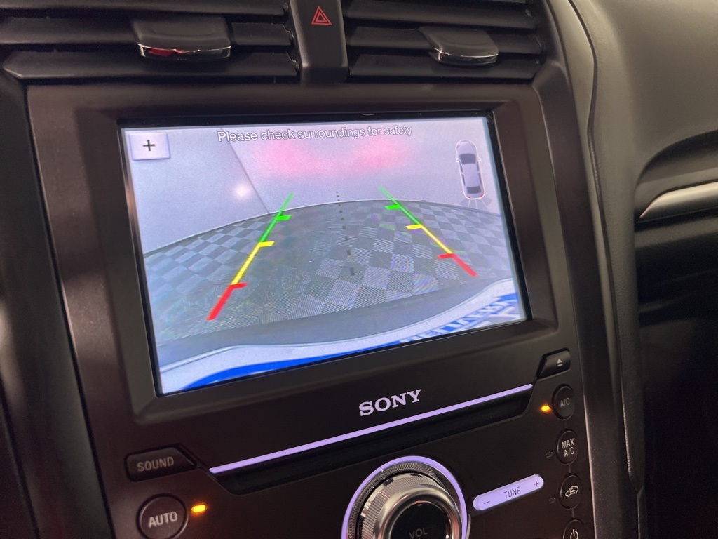 2019 Ford Fusion Energi Titanium photo 22