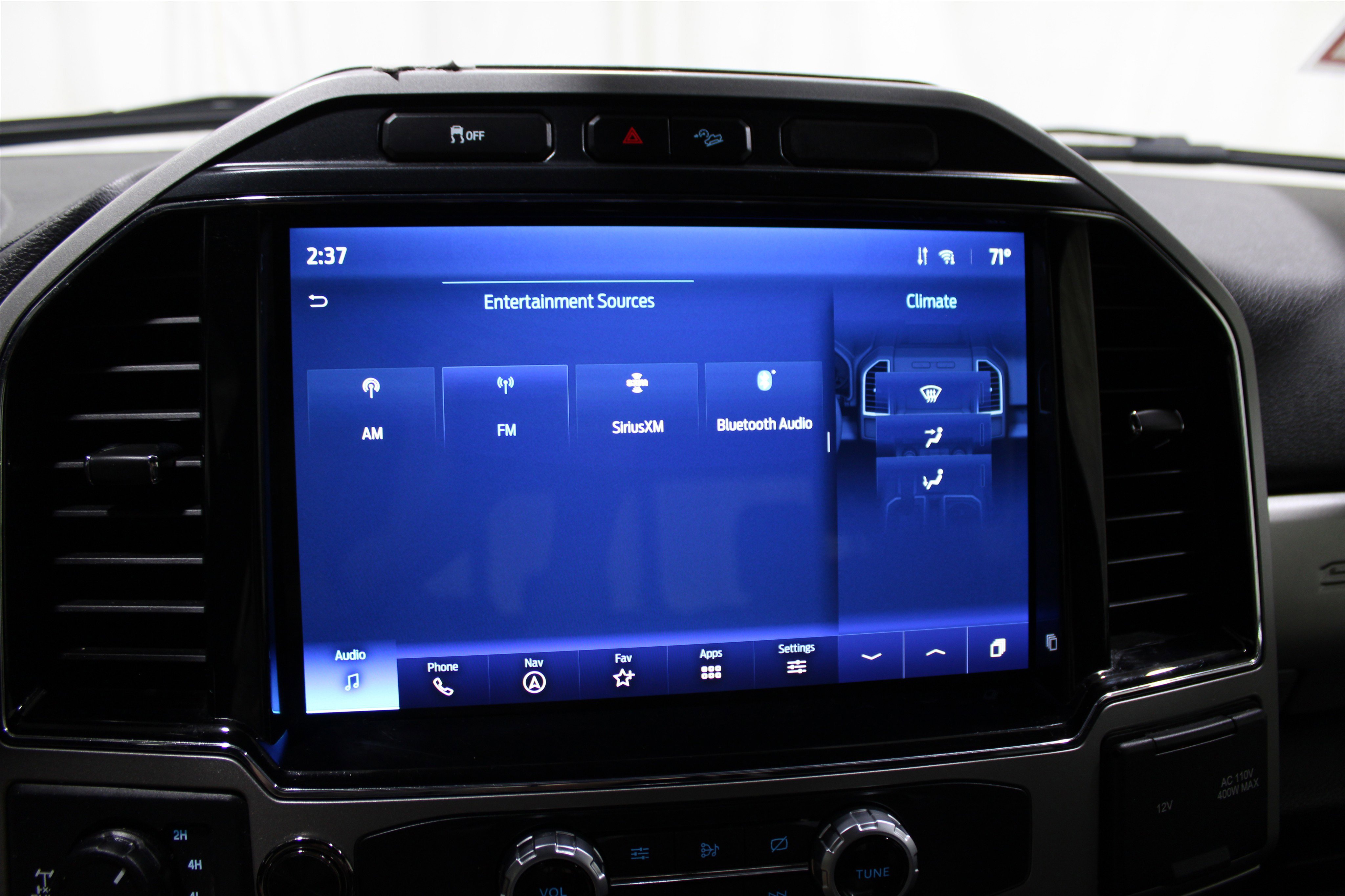 2022 Ford F-250 Lariat photo 9