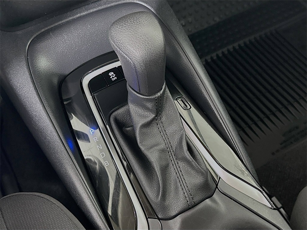 2023 Toyota Corolla LE photo 14