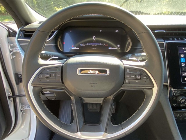 2023 Jeep Grand Cherokee Altitude photo 18