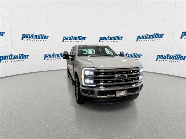 2026 Ford F-250 Lariat photo 3