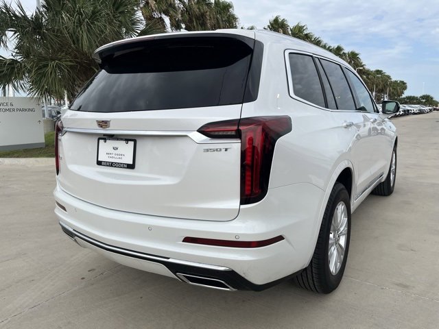2025 Cadillac XT6 Luxury photo 5