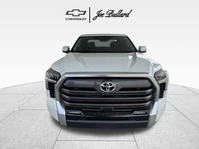 2022 Toyota Tundra Limited photo 2
