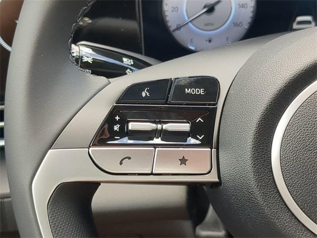 2025 Hyundai Elantra Limited photo 22