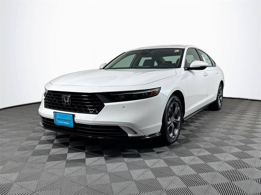 2025 Honda Accord Hybrid EX-L's photo