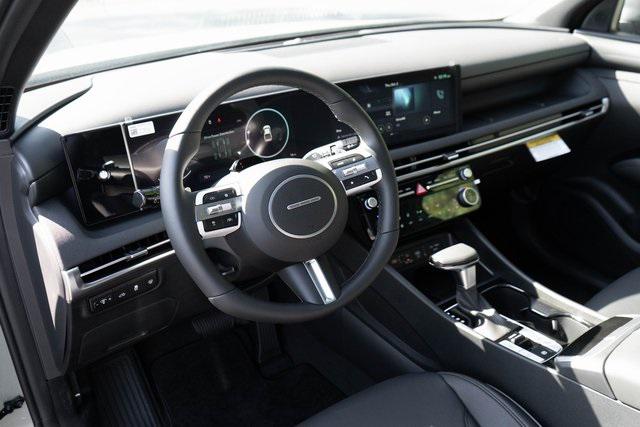 2026 Hyundai Santa Cruz Limited photo 2