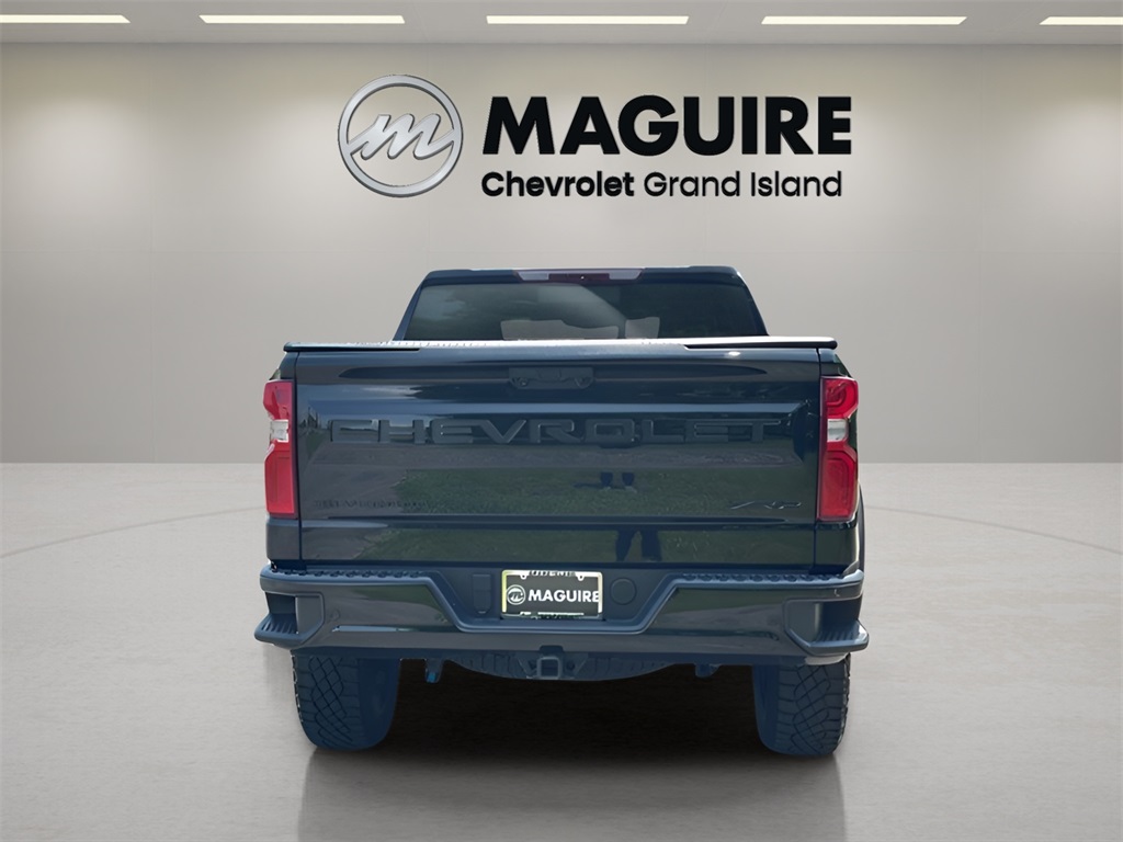 2024 Chevrolet Silverado 1500 ZR2 photo 2