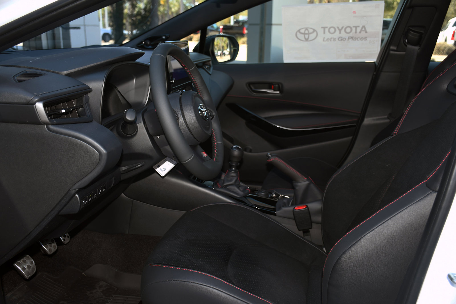 2025 Toyota Corolla GR Premium Plus photo 3