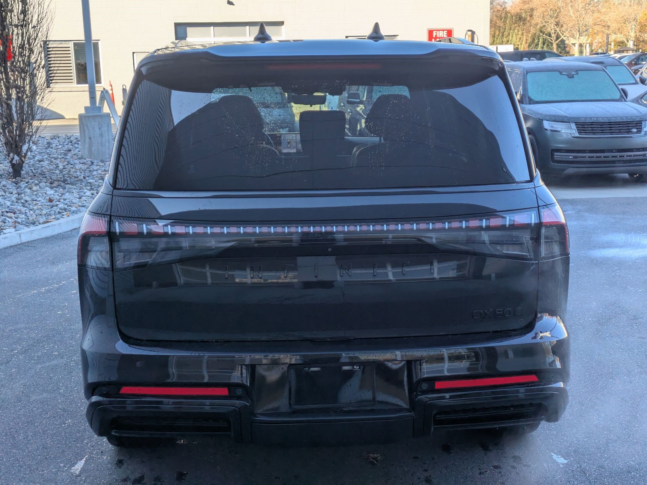 2025 Infiniti QX80 photo 4