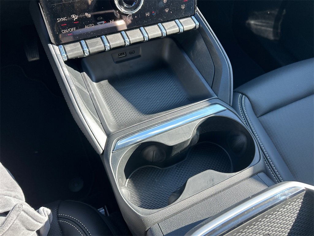 2026 GMC TERRAIN - Image 24