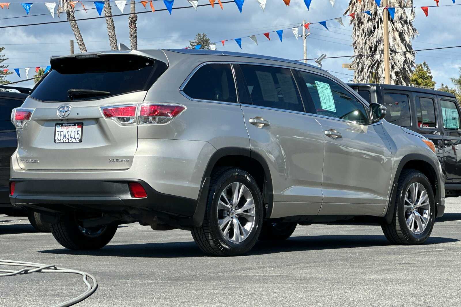 2014 Toyota Highlander XLE photo 3