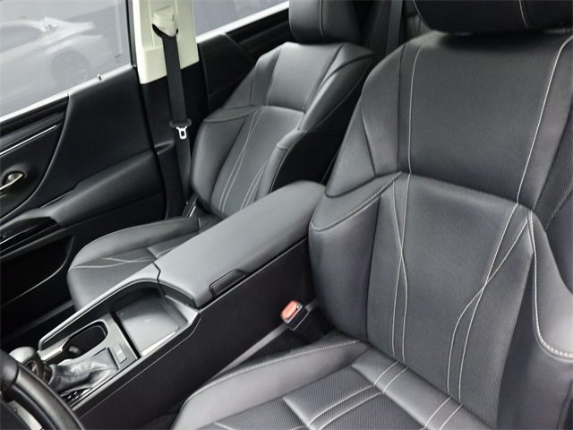 2024 Lexus ES 350 Luxury photo 31