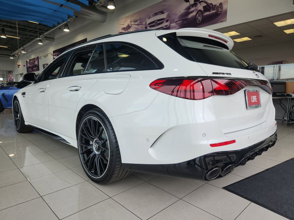 2026 Mercedes Benz E AMG 53 Wagon 4MATIC photo 4