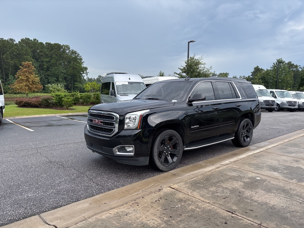 2017 Gmc Yukon SLE photo 4