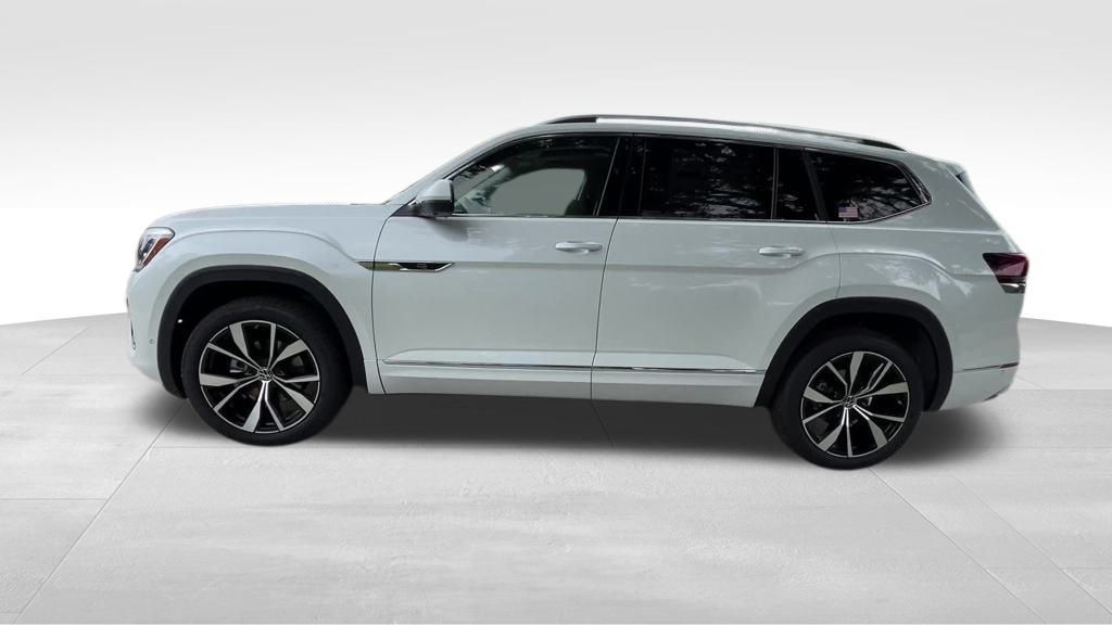 2025 Volkswagen Atlas SEL Premium R-Line photo 7