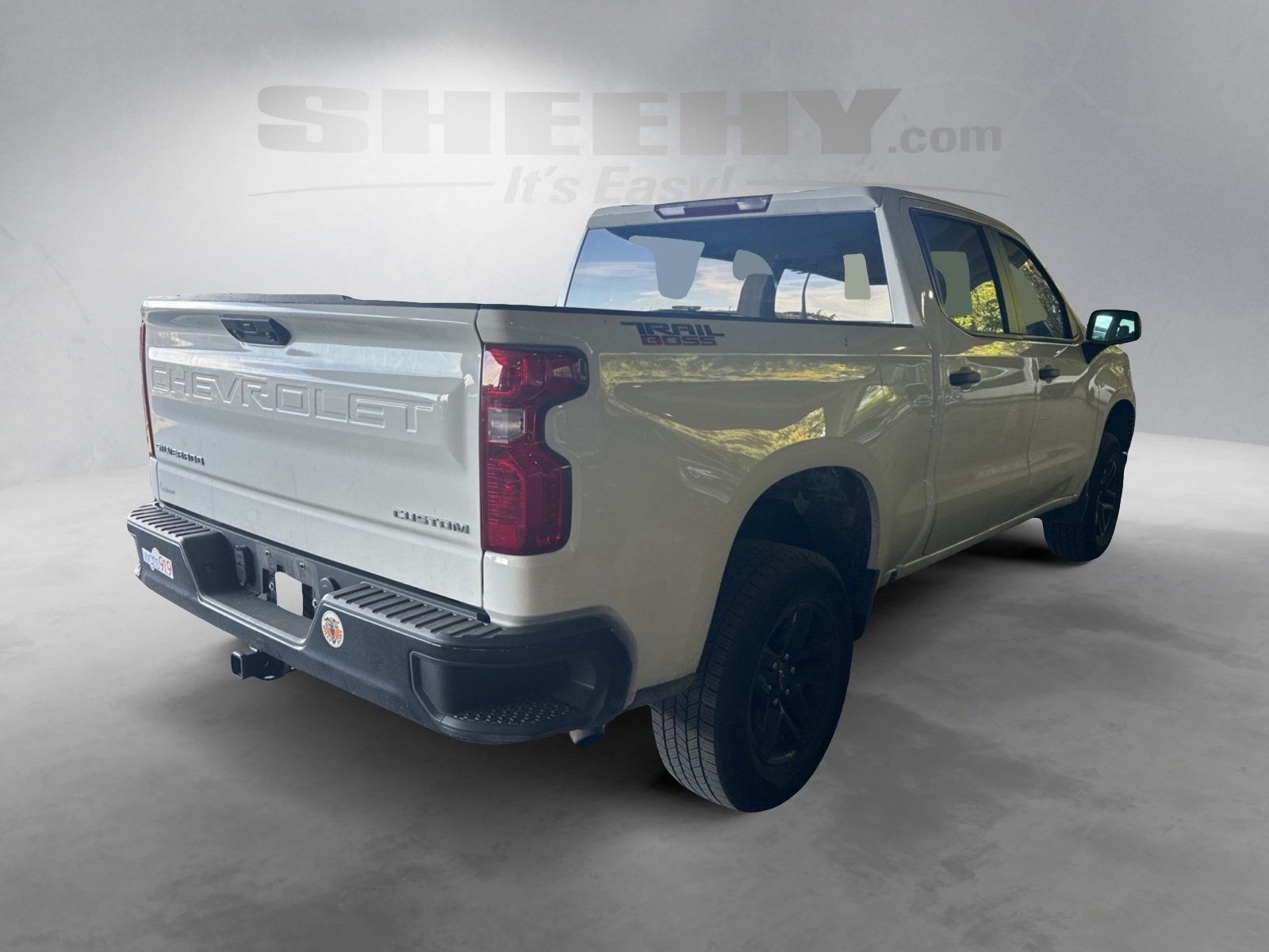 2022 Chevrolet Silverado 1500 Custom Trail Boss photo 4