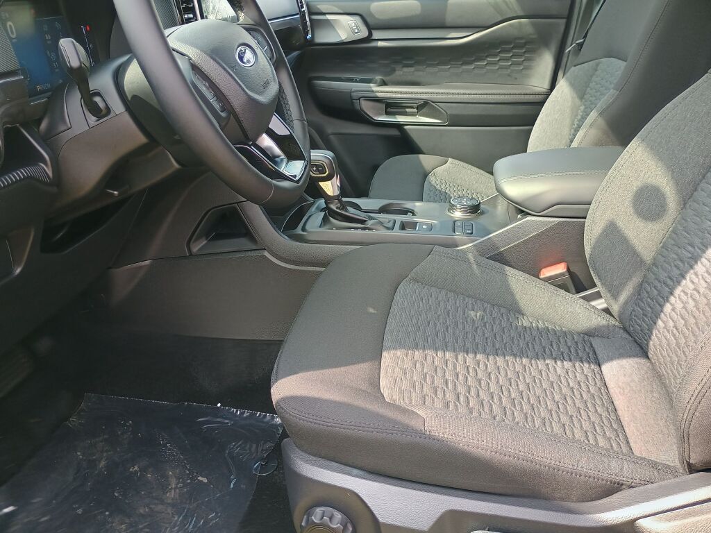 2025 Ford Ranger XLT photo 9