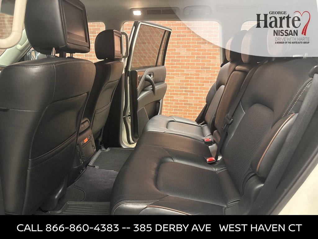 2018 Nissan Armada Platinum photo 17