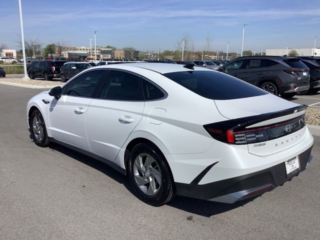 2025 Hyundai Sonata SE photo 7
