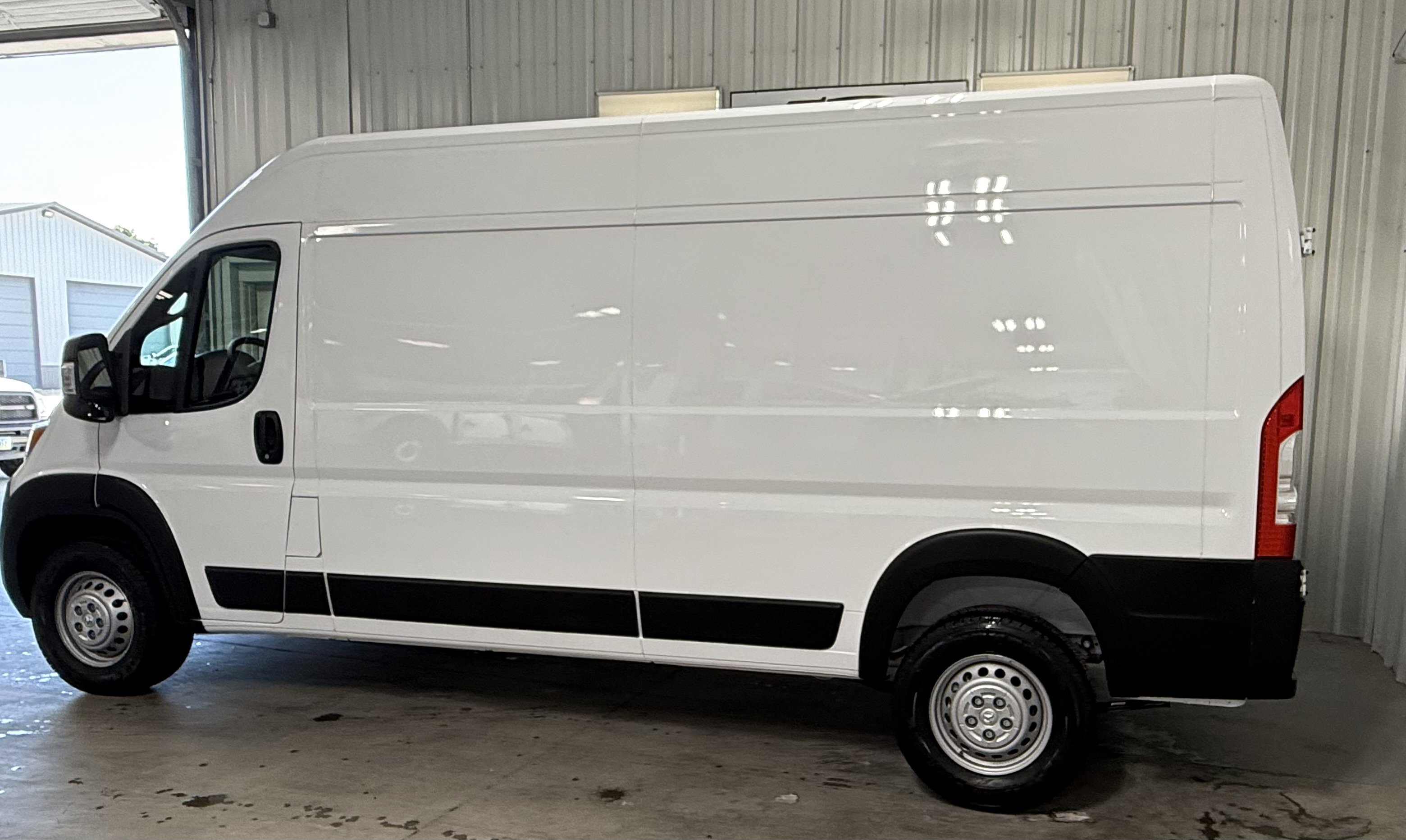 2025 Ram ProMaster 2500 photo 6