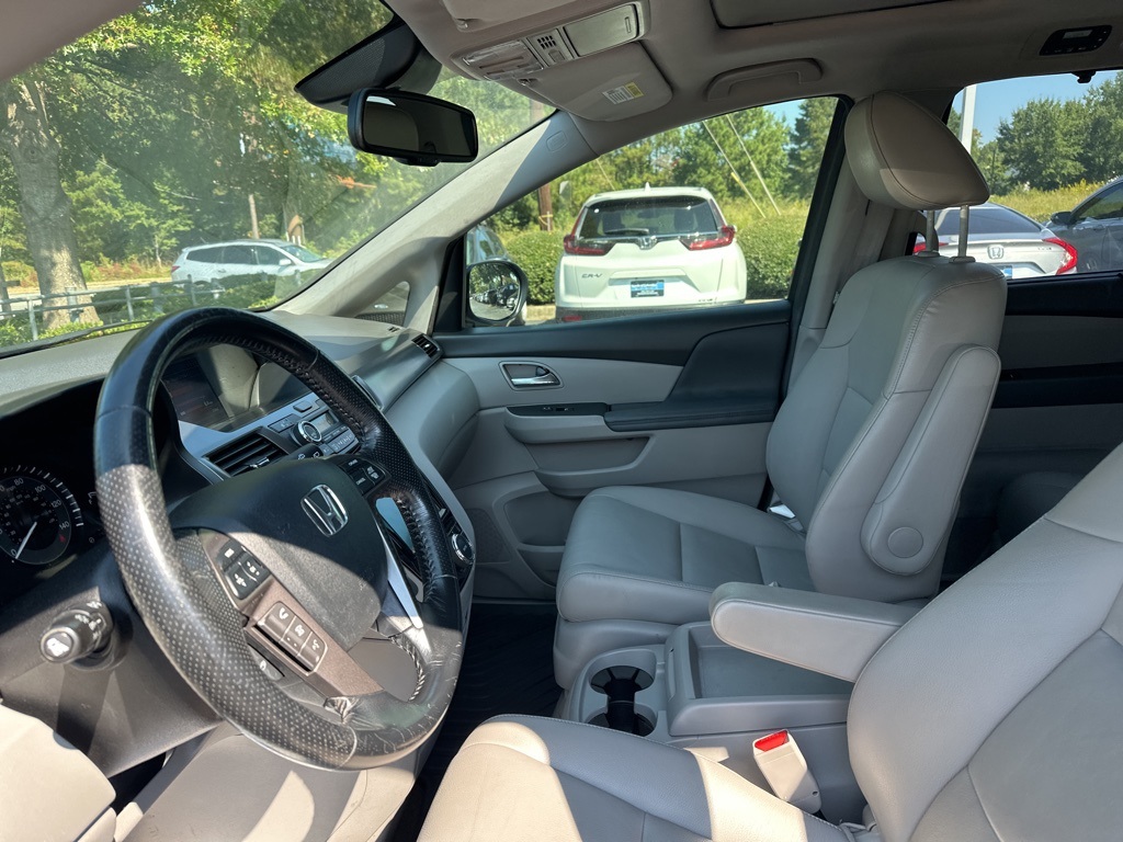2017 Honda Odyssey EX-L photo 20