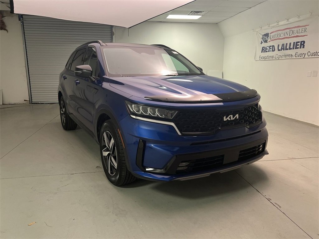 2023 Kia Sorento EX's photo
