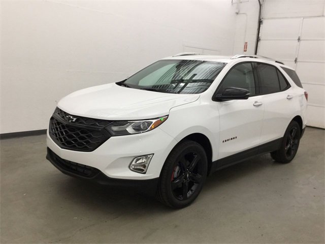 Used 2020 Chevrolet Equinox Premier with VIN 2GNAXXEV0L6144048 for sale in Waterbury, CT