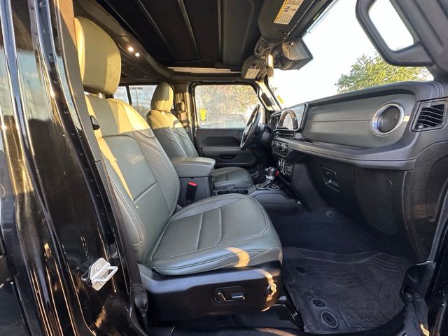 2024 Jeep Wrangler High Altitude 4xe photo 22