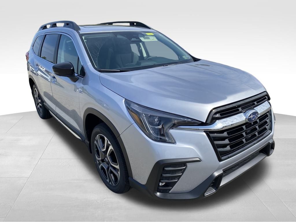 2025 Subaru Ascent Limited photo 3