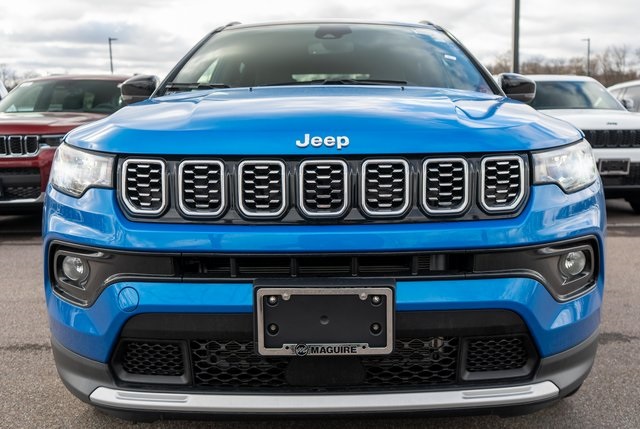 2026 Jeep Compass Limited photo 3