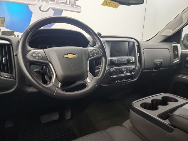 2017 Chevrolet Silverado 1500 LT photo 13